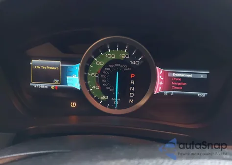 2011 Ford Explorer Limited z USA, uszkodzony, nr VIN 1FMHK8F88BGA06689